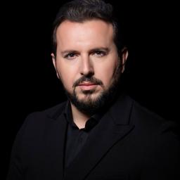 Mesut Kurtis